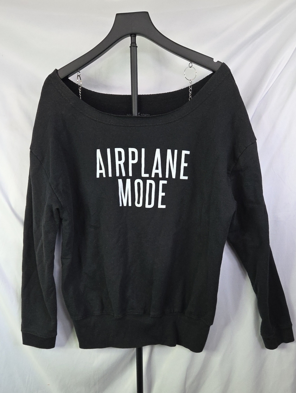 Dentz Design Black "Airplane Mode" Off-Shoulder Sweatshirt - Large